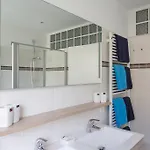 Christiansen Apartman *